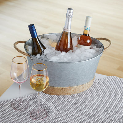 ENTERTAIN IN STYLE WITH A RUSTIC ICE BUCKET - This galvanized metal beverage tub fits in great with vintage-styled kitchens and events, or modern farmhouse chic decor. Create a welcoming household for family and friends with a nostalgic drink bucket